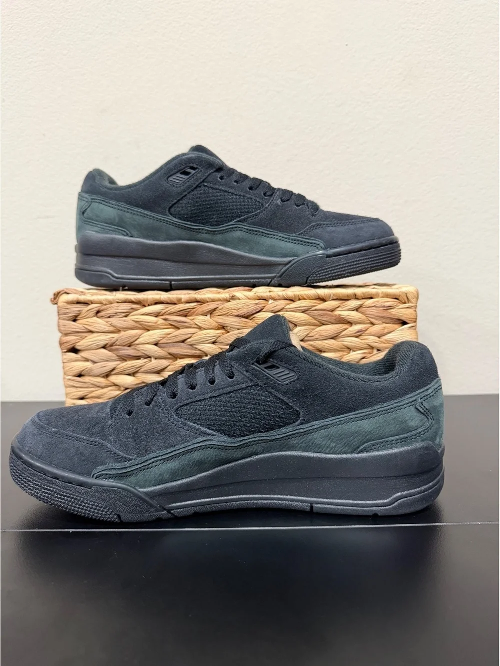 Size 9 - Air Jordan Flight Court “Black Anthracite”